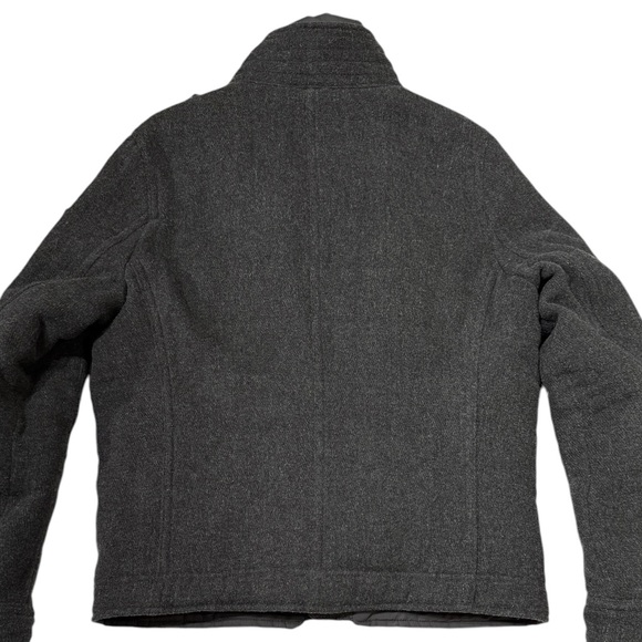 Abercrombie & Fitch Felt Field Jacket - Picture 9 of 16